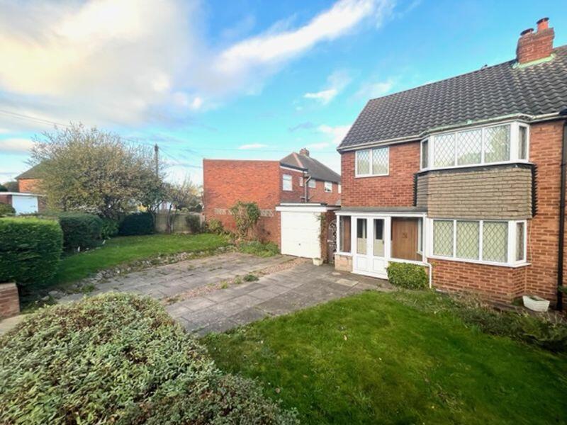 3 bedroom semidetached house for sale in Romney Way, Great Barr