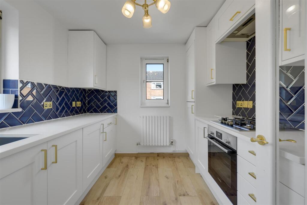 Main image of property: Holloway Road, East Ham, E6