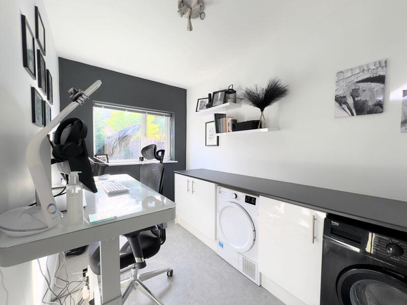 Additional property image - Penns Lane, Sutton Coldfield, B72 1BL