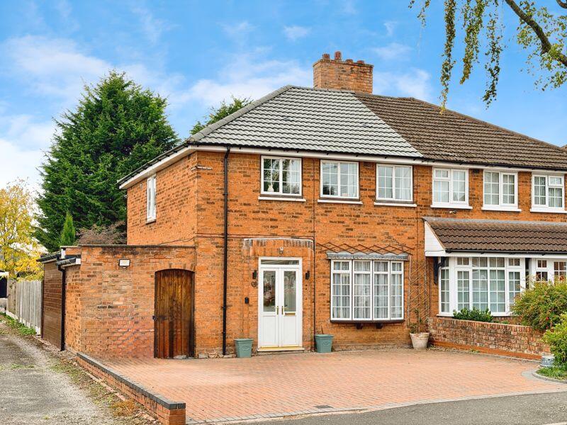 Main image of property: Windyridge Road, Sutton Coldfield, B76 1HB