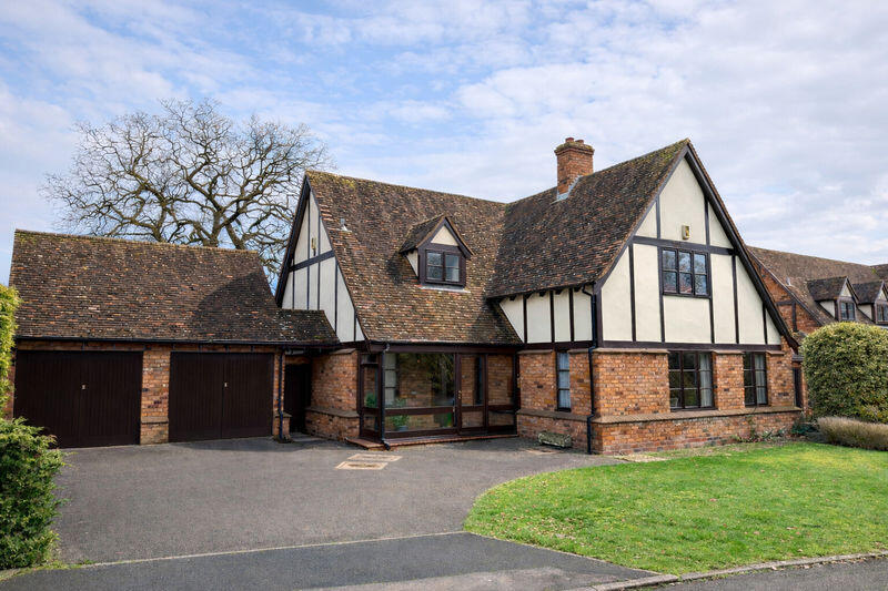 Main image of property: Broadoaks, Sutton Coldfield