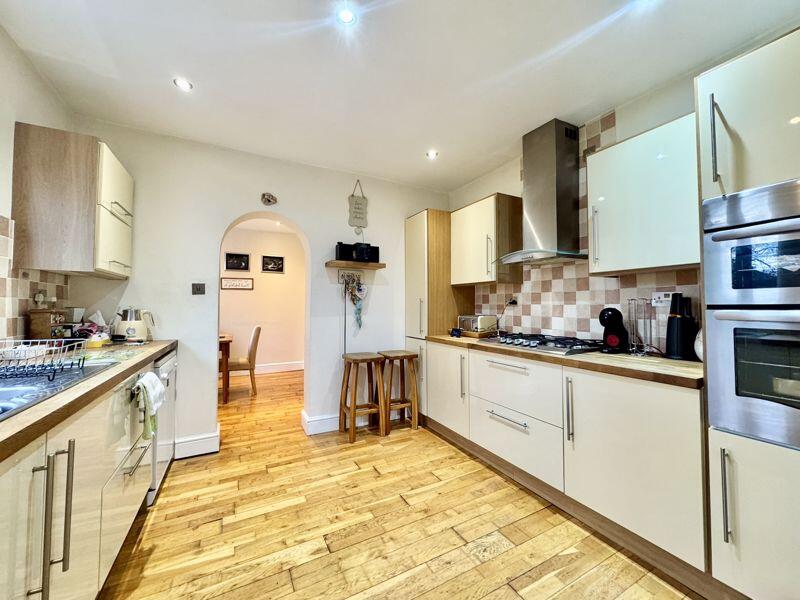 Additional property image - Eachelhurst Road, Sutton Coldfield, B76 1DW