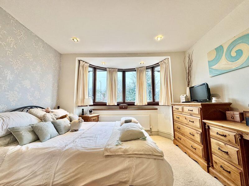 Additional property image - Eachelhurst Road, Sutton Coldfield, B76 1DW