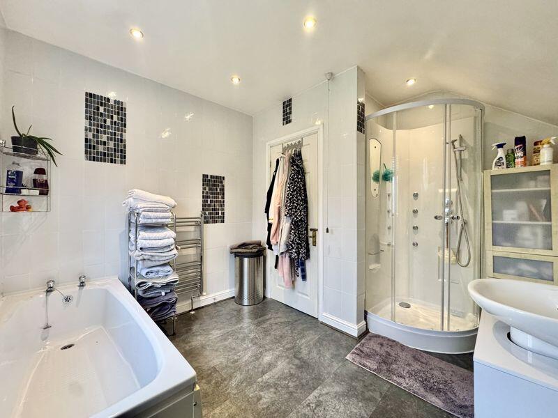 Additional property image - Eachelhurst Road, Sutton Coldfield, B76 1DW