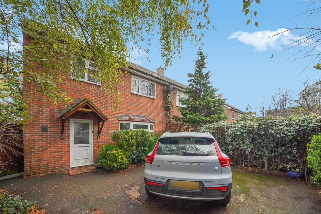 Main image of property: St. John's Avenue, London