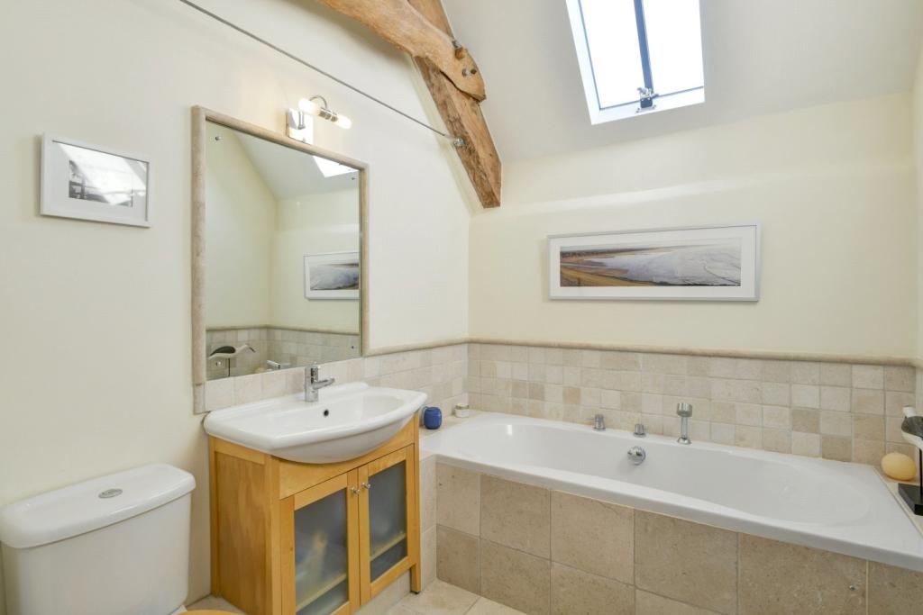 5 bedroom detached house for sale in Pound Lane, Lydeard