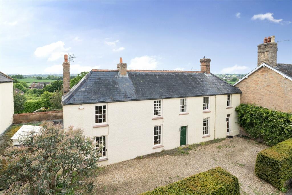 Main image of property: Bishops Hull Road, Bishops Hull, Taunton, Somerset, TA1