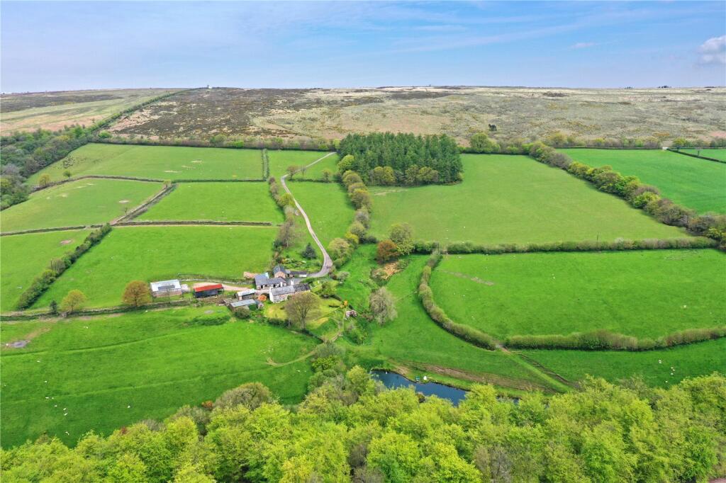 4 bedroom detached house for sale in West Anstey, South Molton, Exmoor
