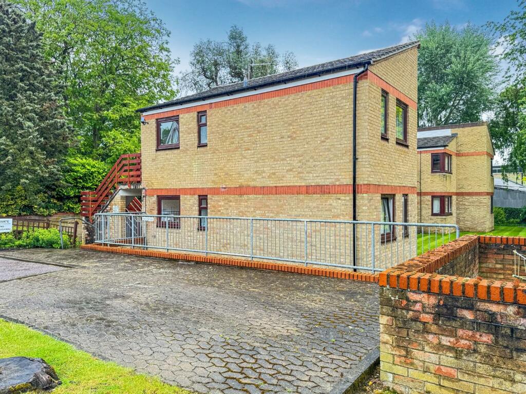 Additional property image - Beaulands Close