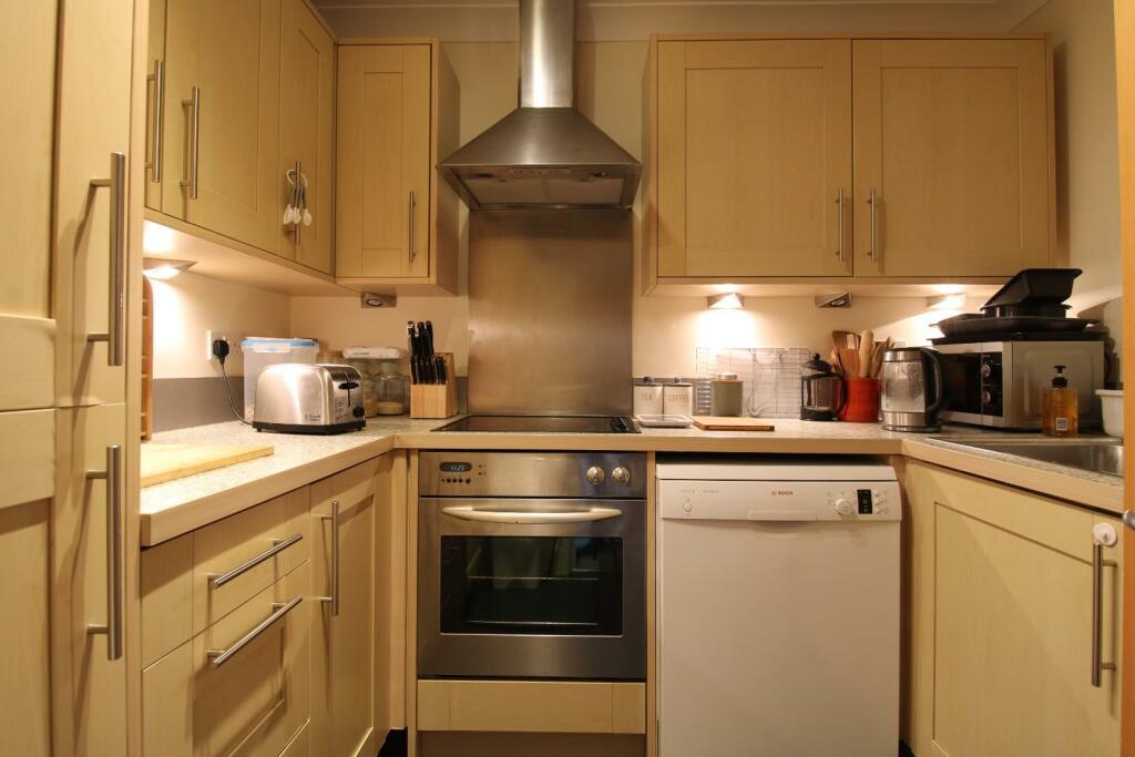 Additional property image - St. Matthew's Gardens, Cambridge