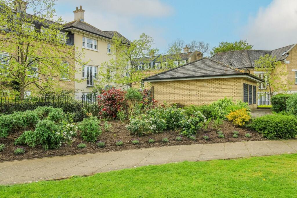 Additional property image - St. Matthew's Gardens, Cambridge