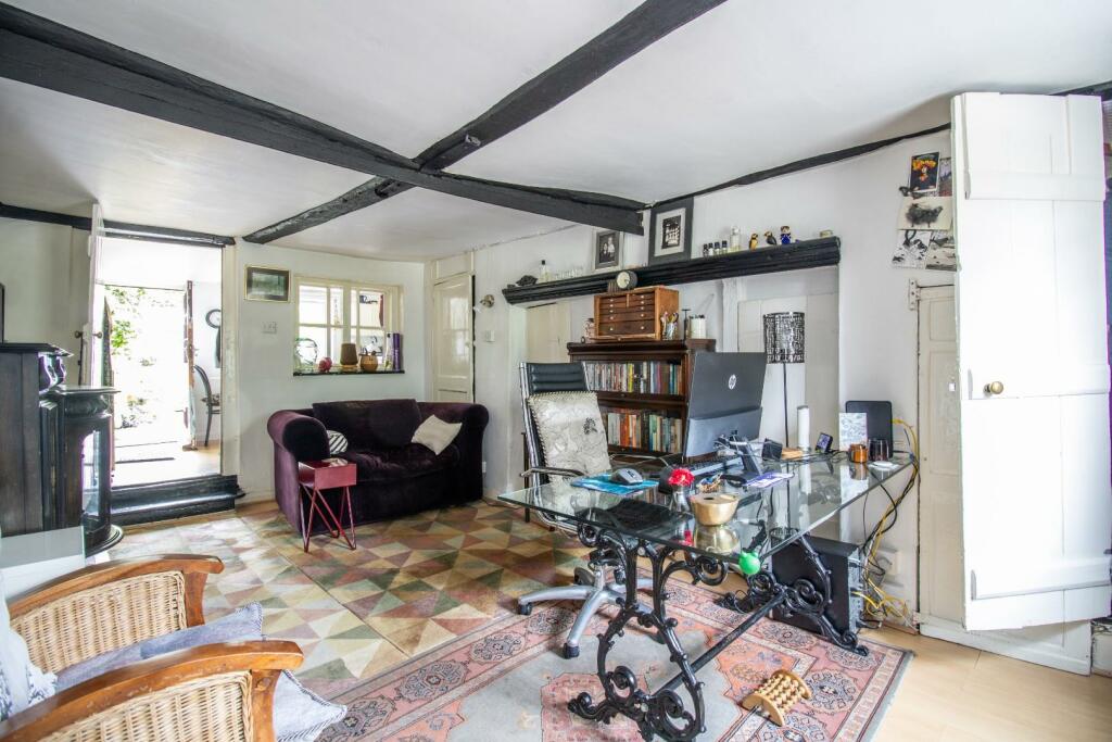 Additional property image - Shelly Row, Cambridge