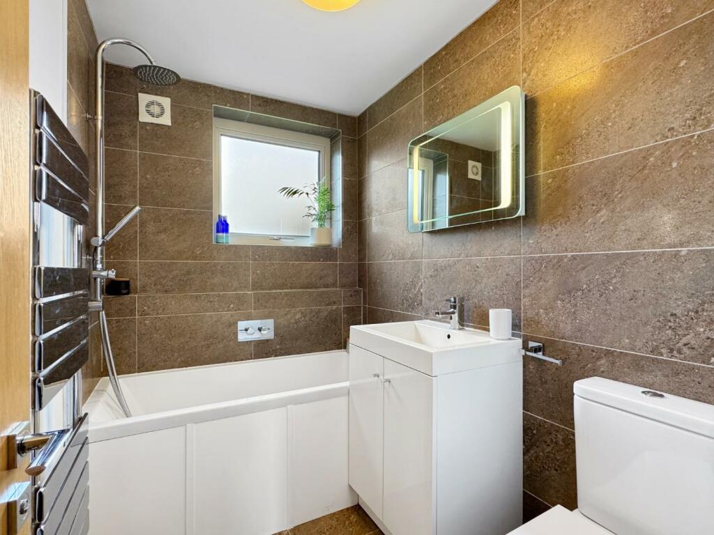 Additional property image - Sherlock Close, Cambridge