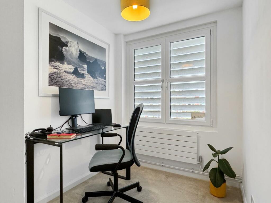 Additional property image - Sherlock Close, Cambridge