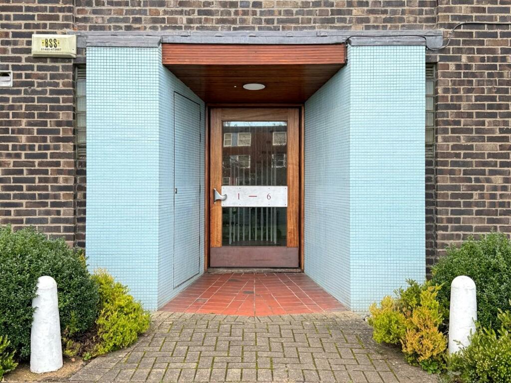 Additional property image - Sherlock Close, Cambridge
