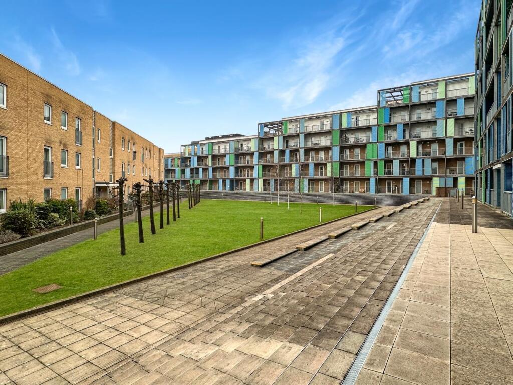 Additional property image - Warren Close, Cambridge
