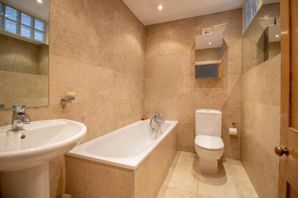 Additional property image - Perowne Street, Cambridge