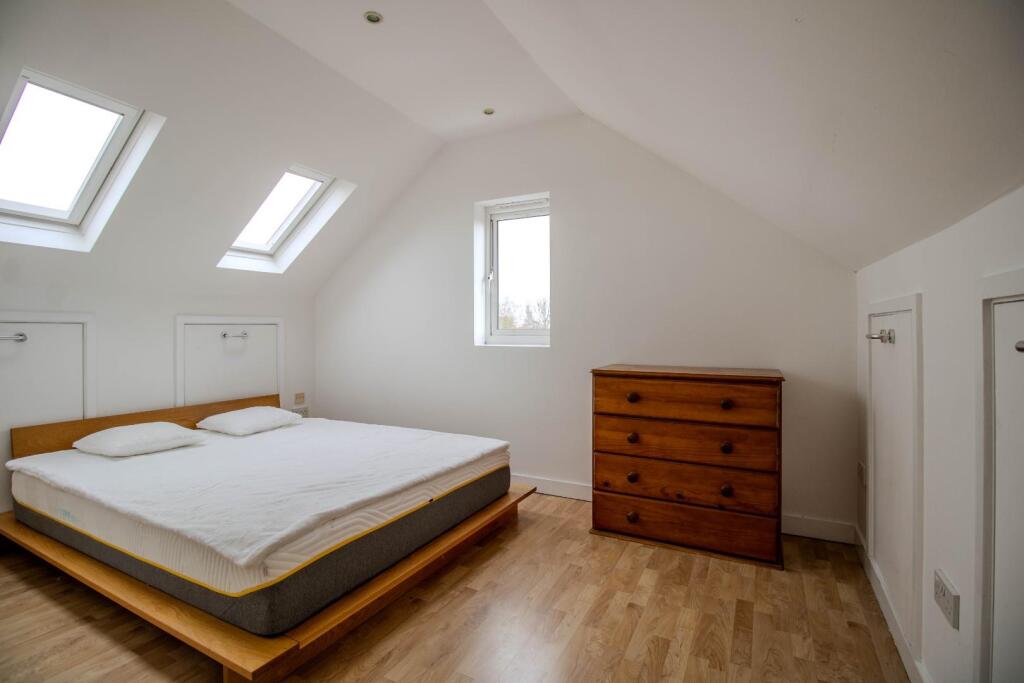 Additional property image - Richmond Road, Cambridge