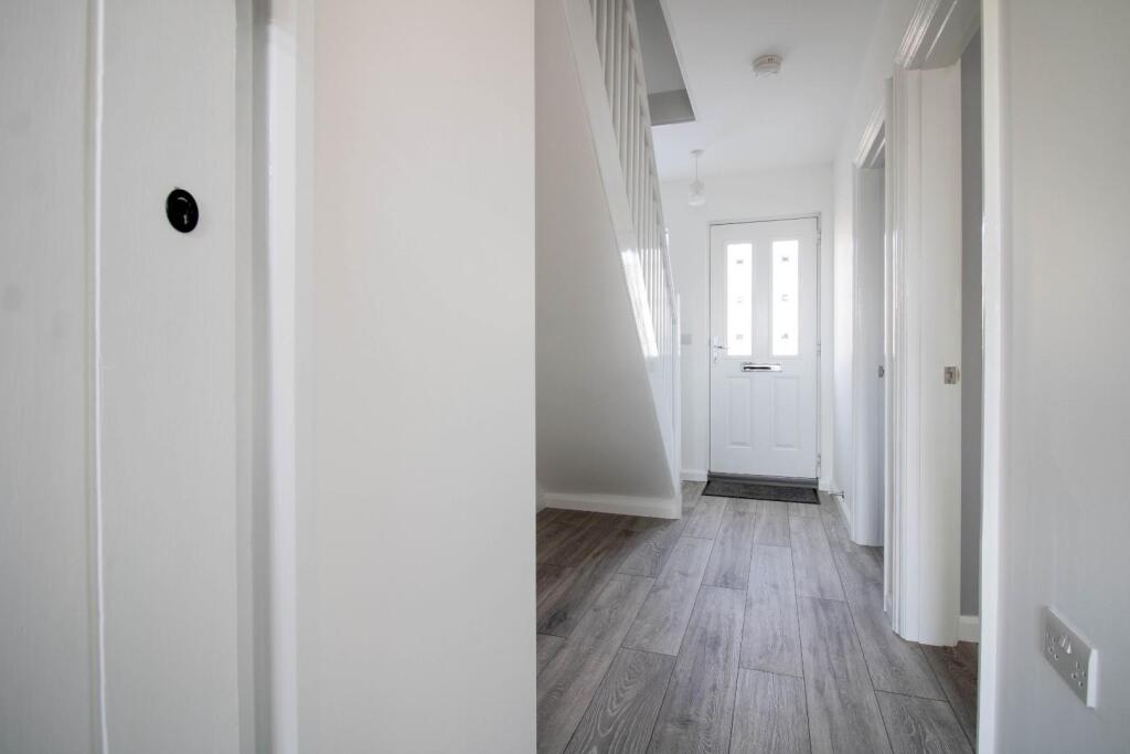 Additional property image - Elizabeth Way, Cambridge