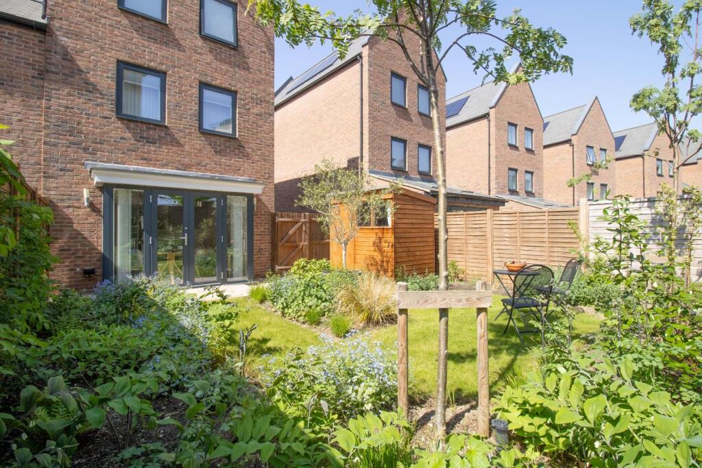 Main image of property: Shrewsbury Road, Cambridge