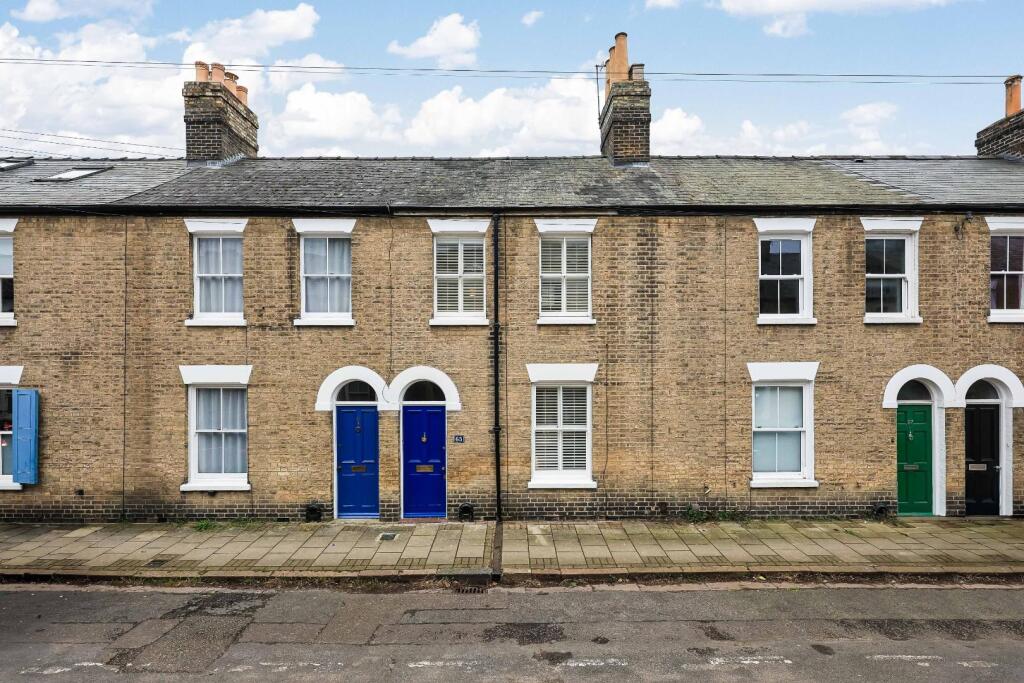 Main image of property: Norwich Street, Cambridge