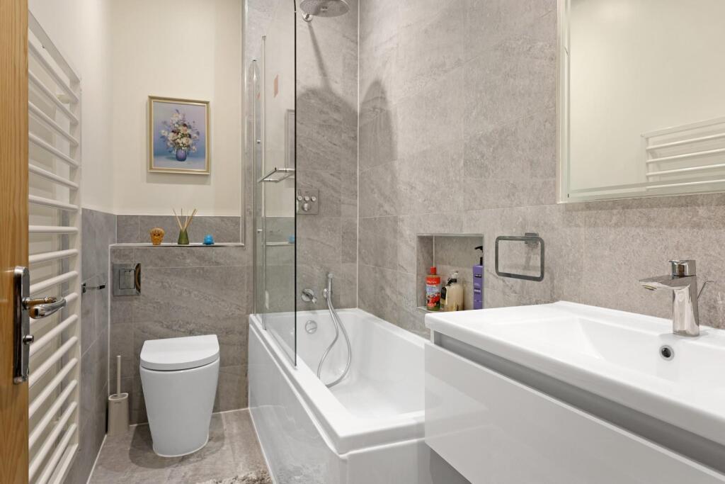 Additional property image - Rustat Avenue, Cambridge