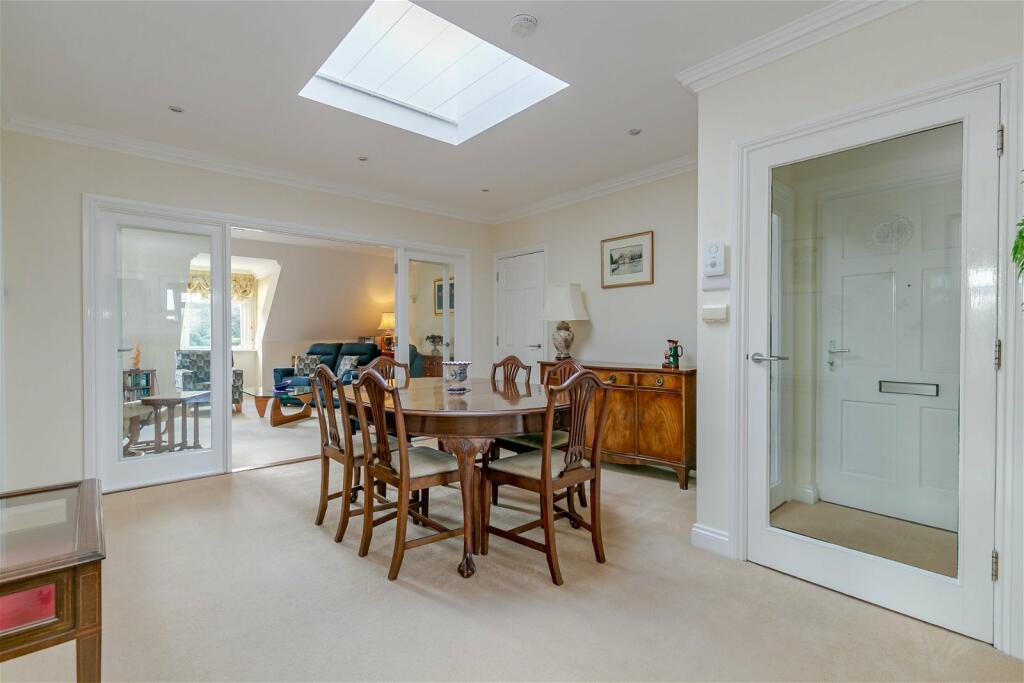 3 bedroom apartment for sale in Bramley Grange, Bramley, Guildford GU5