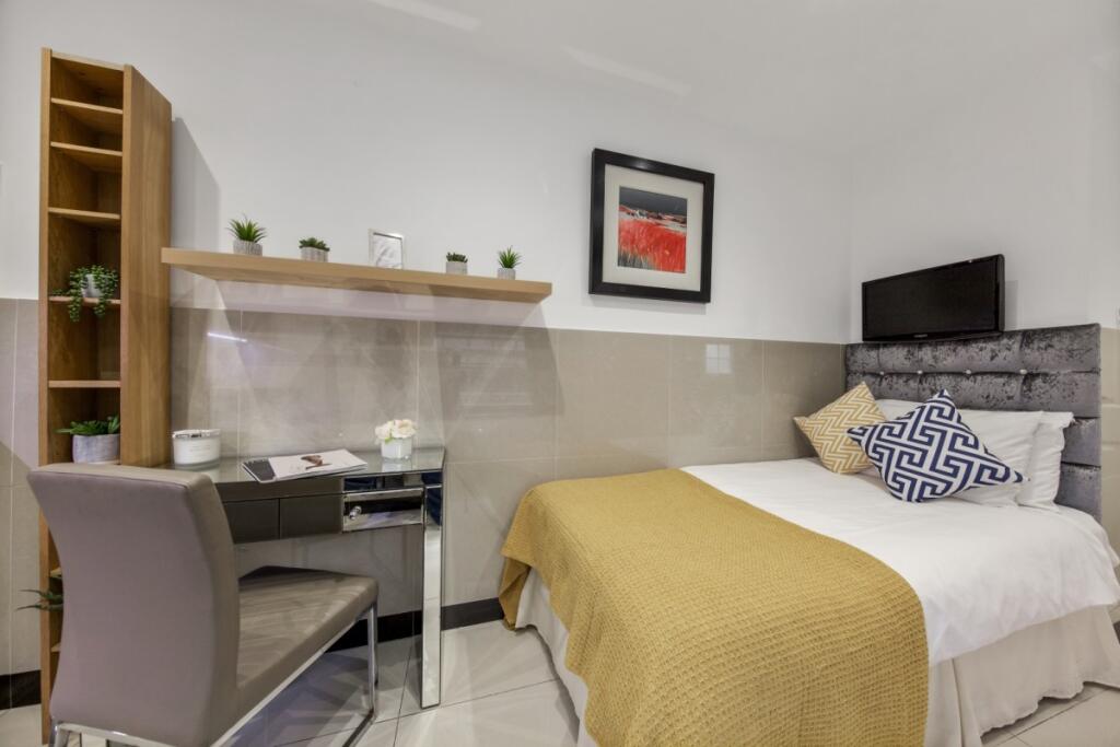 Main image of property: Gloucester Place, London