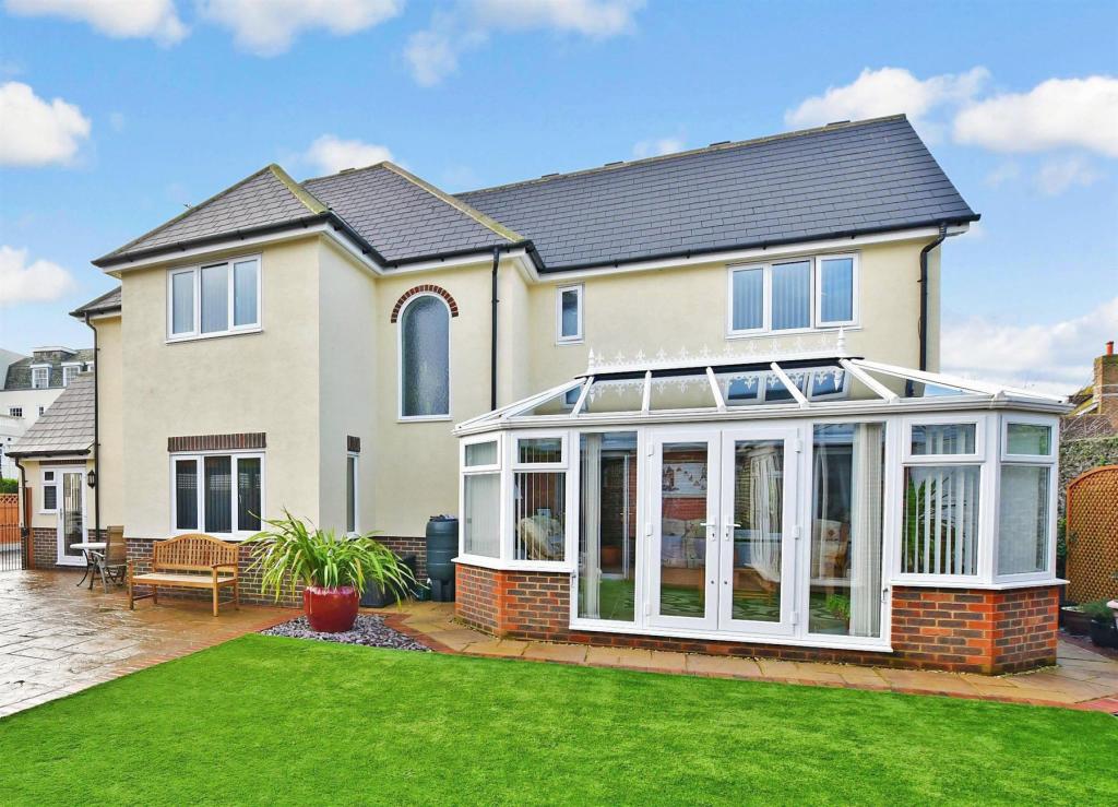 Additional property image - Foreland Heights, Broadstairs, Kent