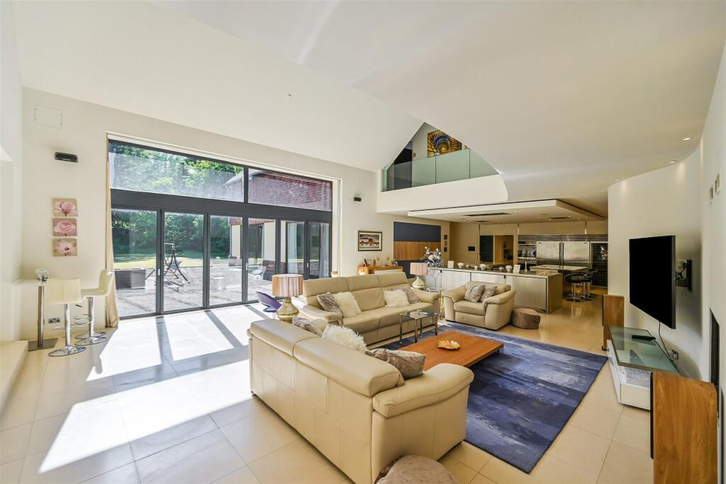 Additional property image - Taylors Hill, Chilham, Canterbury, Kent