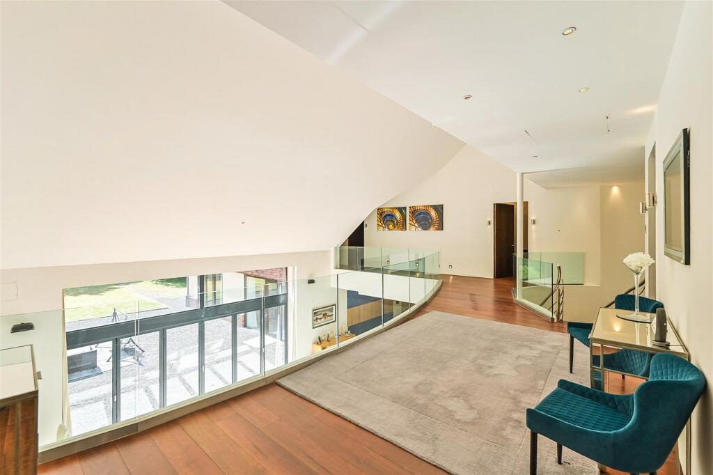 Additional property image - Taylors Hill, Chilham, Canterbury, Kent
