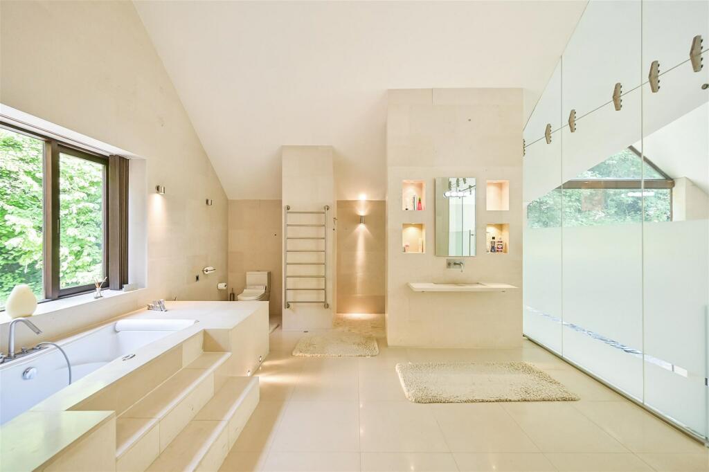 Additional property image - Taylors Hill, Chilham, Canterbury, Kent