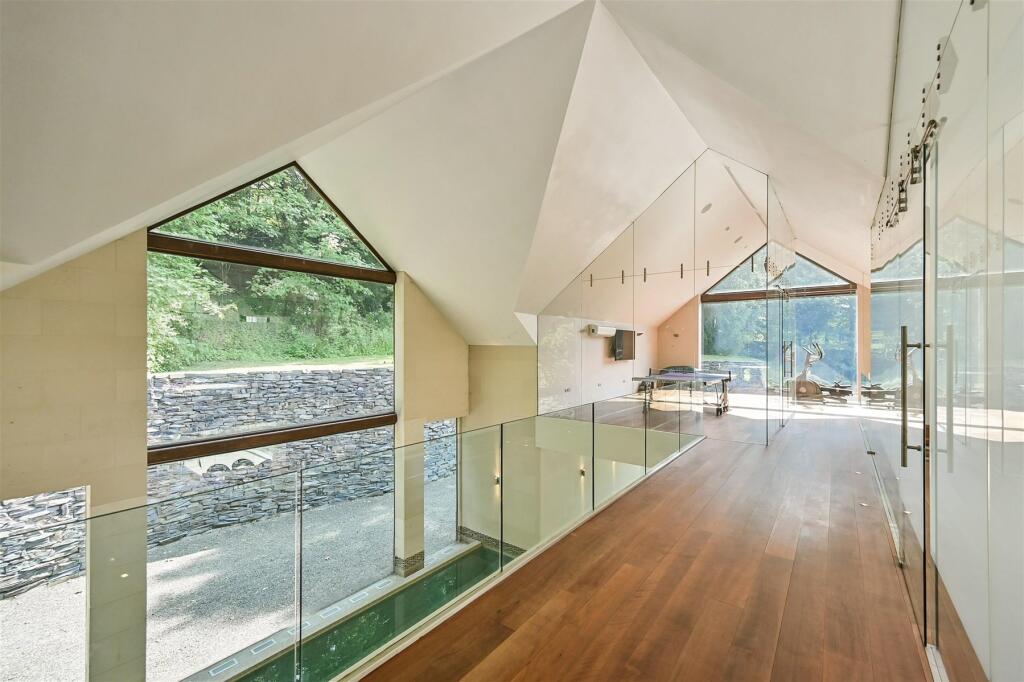 Additional property image - Taylors Hill, Chilham, Canterbury, Kent