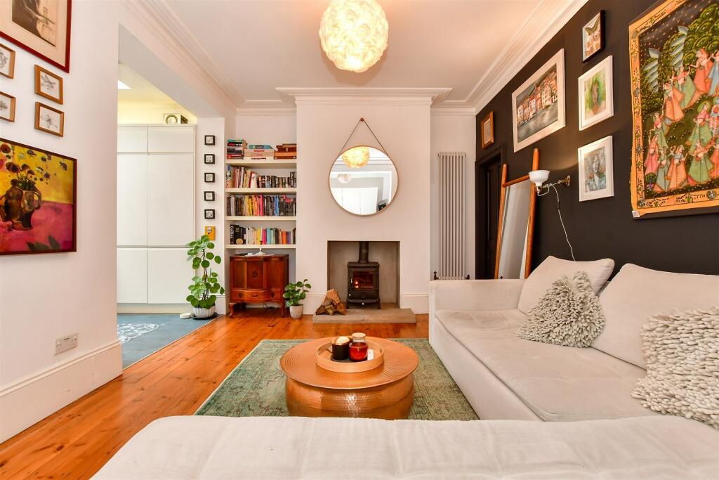 5 bedroom semidetached house for sale in Ellington Road, Ramsgate