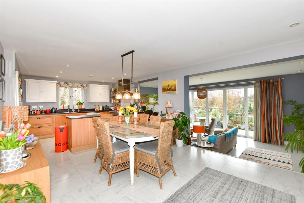 5 bedroom detached house for sale in St. Martin's Hill, Canterbury, Kent, CT1