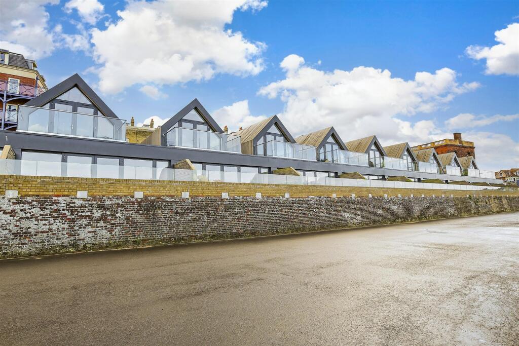 Main image of property: Sea Bathing Terrace, Margate, Kent