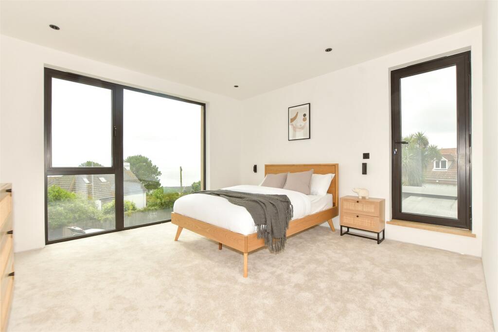Additional property image - Sevue, Naildown Road, Hythe, Kent