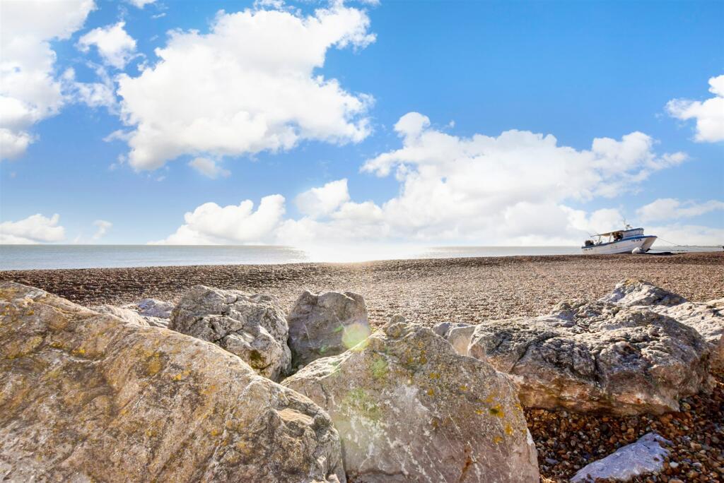 Additional property image - Sevue, Naildown Road, Hythe, Kent