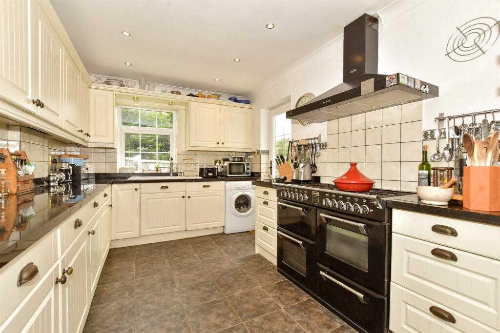 Additional property image - Mulberry Hill, Chilham, Canterbury, Kent