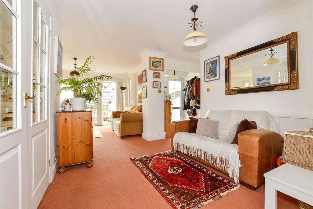 Additional property image - Mulberry Hill, Chilham, Canterbury, Kent