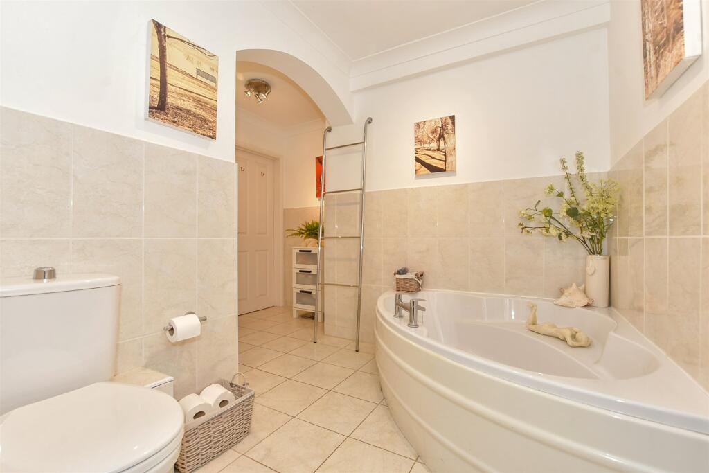 Additional property image - Mulberry Hill, Chilham, Canterbury, Kent
