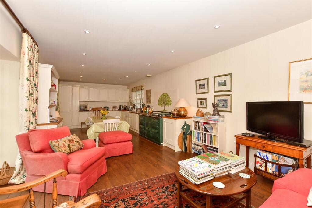 Additional property image - Lanthorne Road, Broadstairs, Kent