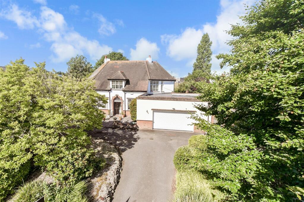 Main image of property: Cornwallis Avenue, Folkestone, Kent