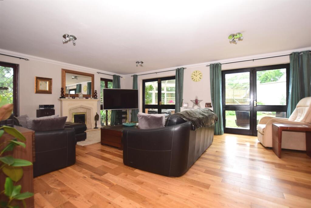 Main image of property: Worcester Grove, Broadstairs, Kent