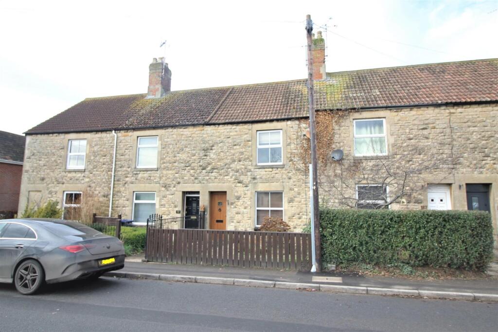 Main image of property: Oxford Road, Calne