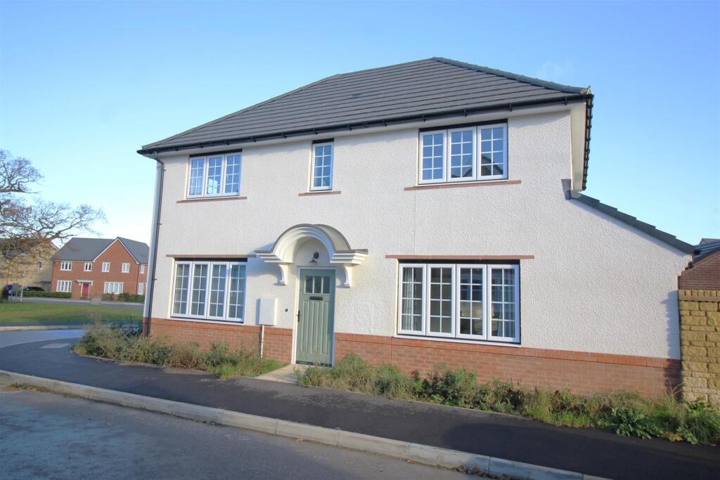 Main image of property: Assart Way, Chippenham
