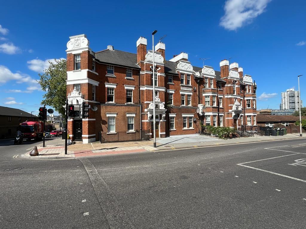 Main image of property: Wandsworth Road, London