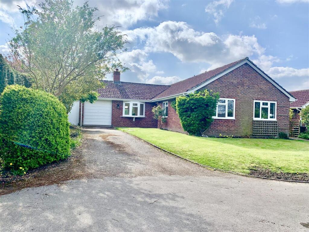 Main image of property: Chirton