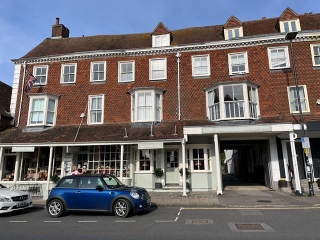 Main image of property: Flat 4, 115 High Street