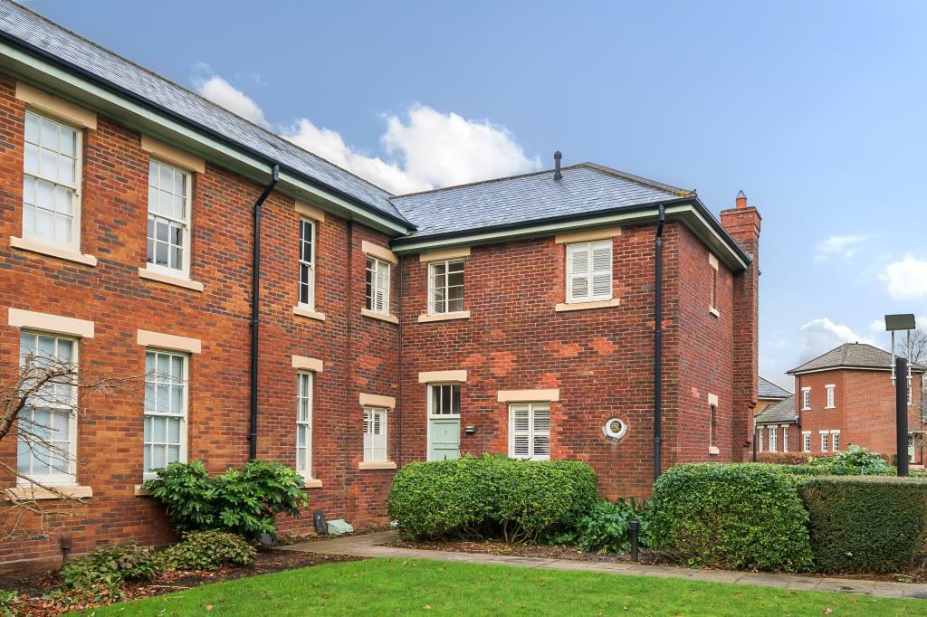 2 bedroom terraced house for sale in The Garden Quarter, Caversfield